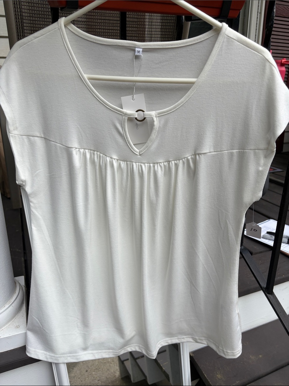 Womens Cream Short-Sleeve Ring-Detail Top